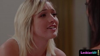 Pussyeaten Blonde Teen Tribbing Lesbian Milf