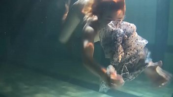 Big Bouncing Tits Underwater In The Pool