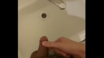 Pissing In The Sink - pissing, gay, piss, sick, soloboy - Video 2514043