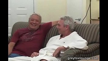 Fox, Gay, Grey, Lounge - Gay - 2025 - Passionate - Session - Video 2506964