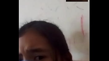 Em gái thích còn ngại