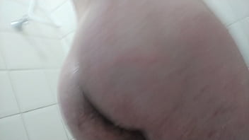 Quem Quer Minha Bundinha Virgem?