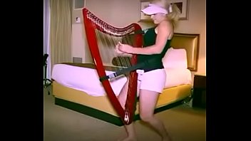 Gostosa Dançando De Calça Legging