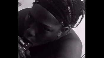 Bigassjuicy Loves Sucking Black Dick 2