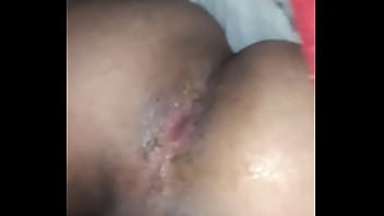 Metiéndome El Dildo Sabroso Yo Solito