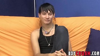 Handsome Pierced Twink Christopher Robin Wanks Off Big Dick