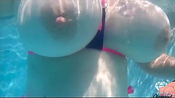 Pawg Marcy Diamond Shakes Her Tits And Twerks Her Massive Ass Underwater