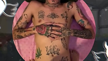 Primeira Vez Recebendo O Fetiche Golden Shower / Chuva Dourada Deliciosa