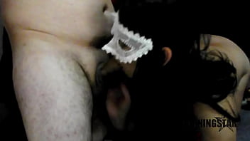 Sabrina Chupando Gostoso O Amigo Do Marido Antes De Ser Fodida Com Por Ele