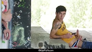 Boyfun - Horny Roman Capellini Is Jerking Off Outdoors When Antony Carter Finds Him And Fucks Him - outdoor, gay, outdoor-sex, big-dicks, twinks-fucking, twink-sex, uncut-dick, riding-big-cock, bareba - Video 2468239