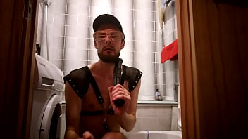 Self Dildo Fucking, Fisting And Cumming