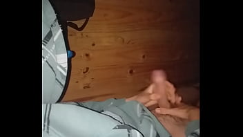 Novinho Batendo Punheta - solo, punheta - Video 2476672