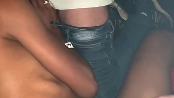 Resenhando Com Casal Amigo No Baile