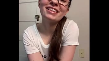 Morrita Bailando A Sentones