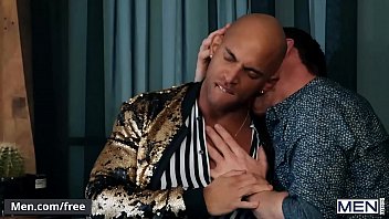 (sean Zevran) Bounces On (calhoun Sawyers) Cock Gets A Huge Jizz On His Face - Men.com