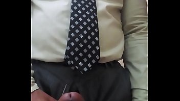 Executivo Da Uma Aliviada No Trabalho