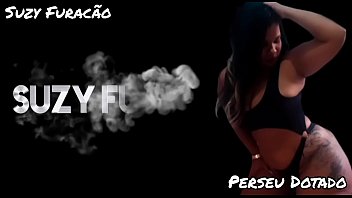 Fiz Um Beijo Grego Delicioso No Meu Namorado Perseu Dotado