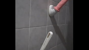 Me Rompo De A Poco La Cola