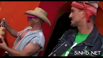 Sexy Babes Are Giving Explicit Gratifying - hardcore, blowjob, party, orgy, satin, group-sex - Video 2241644