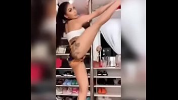 Compilado Mc Mirella Gostosa Rebolando Bem Safada