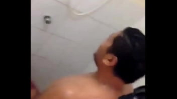 Tikol Sa Comfort Room Ng Lasalle