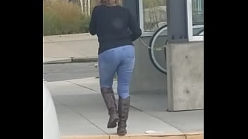 A Fan Got Video Of Marierocks Out In Public