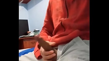 Jalándome La Verga - gay, paja, soloboy, pajero, chibolo, gay-masturbation - Video 2494399