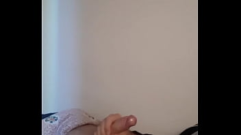 Wanking While Watching Porn - porn, cumshot, watching, soloboy - Video 2534873