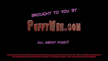 Kinky Anna Pumps And Streches Her Wet Pussy