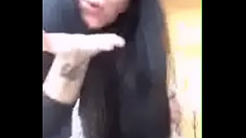 Teen Lost Her Top On Periscope