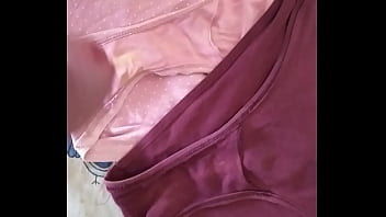 Corrida En Bragas De Mi Mujer 133