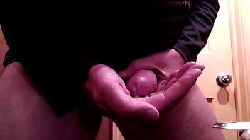 Jbarths Eating His Own Cum - gay, cum-eating, soloboy, solo-jackoff - Video 2467854