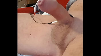 Handsfree Cumshot - cumshot, cock, shaved, milking, uncut, estim, electric, handsfree, soloboy, pulsing, zwangsabmelken, - Video 2278045