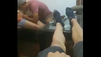 A Amigo Le Hacen Un Oral.