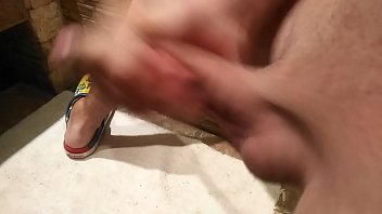 Aqui Aburrido Chicas Hablarme