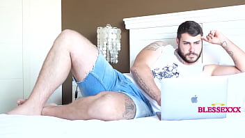 Straight Man Watching Porn - Magic Javi