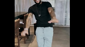 N_go Do Borel Pegando No Saco