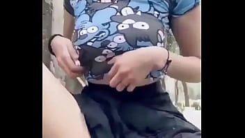 Novinha Gostosa Mostrando Tudo Na Rua