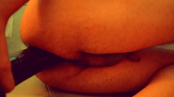 Placer Anal Con Super Dildo Consolador Anal Gigante