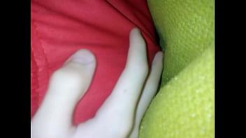 Chico Se Masturba, Cuando Está Solito En Casa..