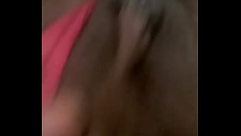 Puta Mostrando A Buceta...! Quem Quer Comer Esta Puta