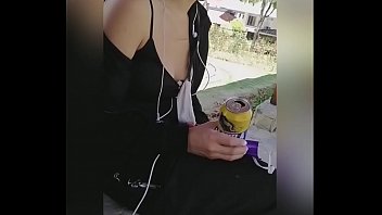 Que Suerte Estaba Caminando Por El Parque Y Me Encontre Esta Chica