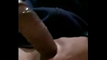 Primo Vergon Hetero Sacando Leche