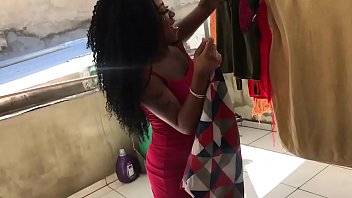 Putaria Em Plena Luz Do Dia Na Lavanderia ...(veja O Que Rolo No Red)