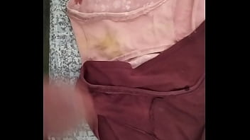 Corrida En Bragas De Mi Mujer 140