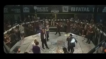 Krawk Comendo O Cuzinho Do Mikezin, Batalha Insana, Krawk Bengala