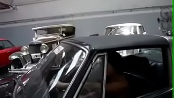 Chica Sexy En El Taller