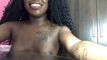 Negra Corpinho Natural Adora Provocar Seus Punheteiros.