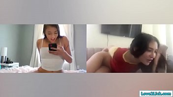 2 Lesbian Babes Anal Fisting And Toying