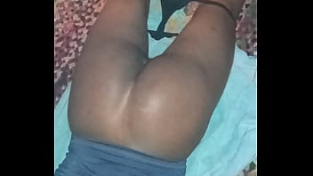 Show Yung Draco How You Shake Your Ass